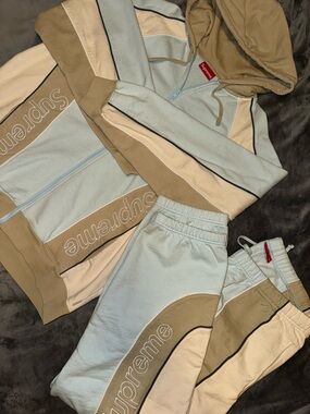 Supreme Beige, Light Blue & Cream Colorblock Mens set